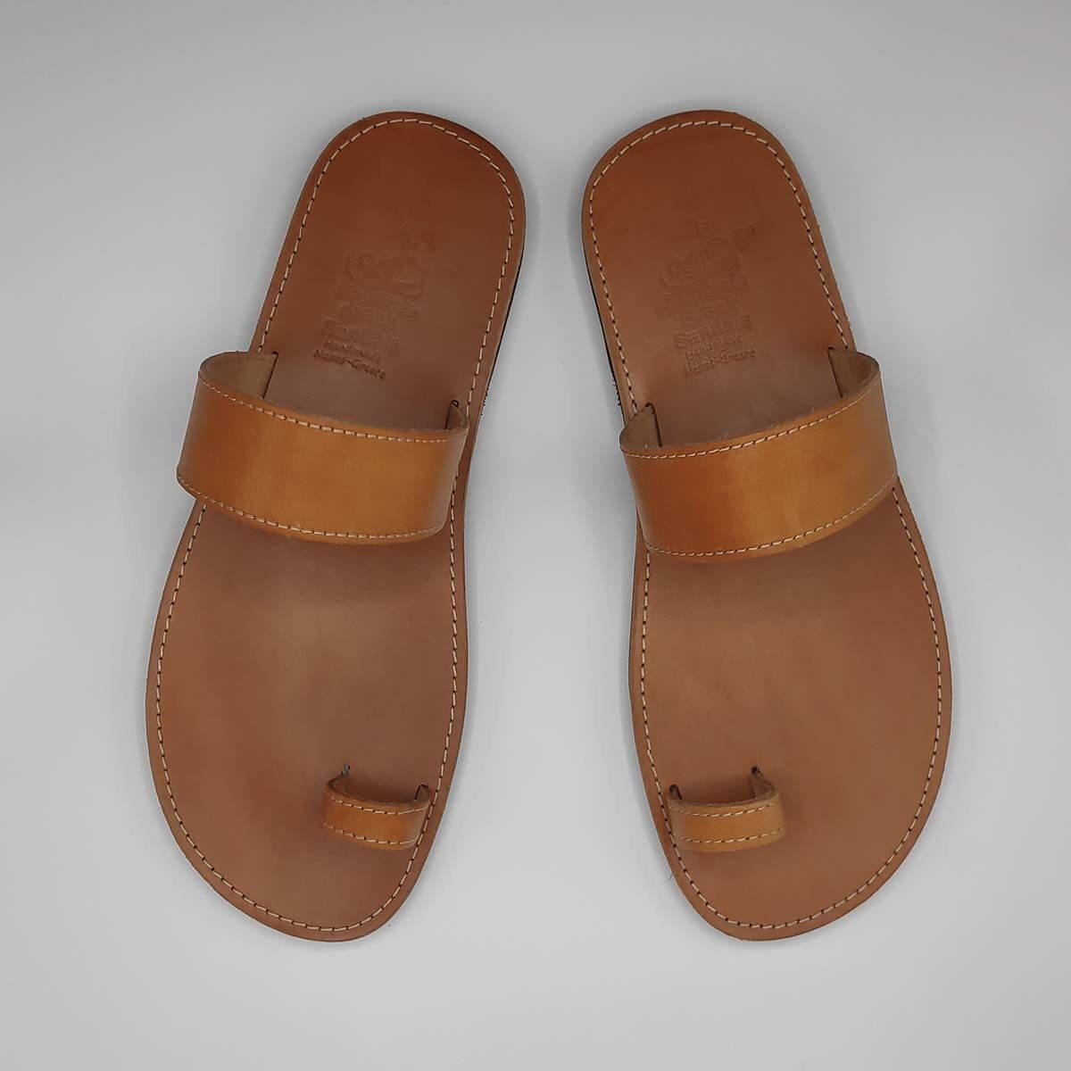 Tan leather toe loop sandals for men Handmade in Italy | The leather  craftsmen