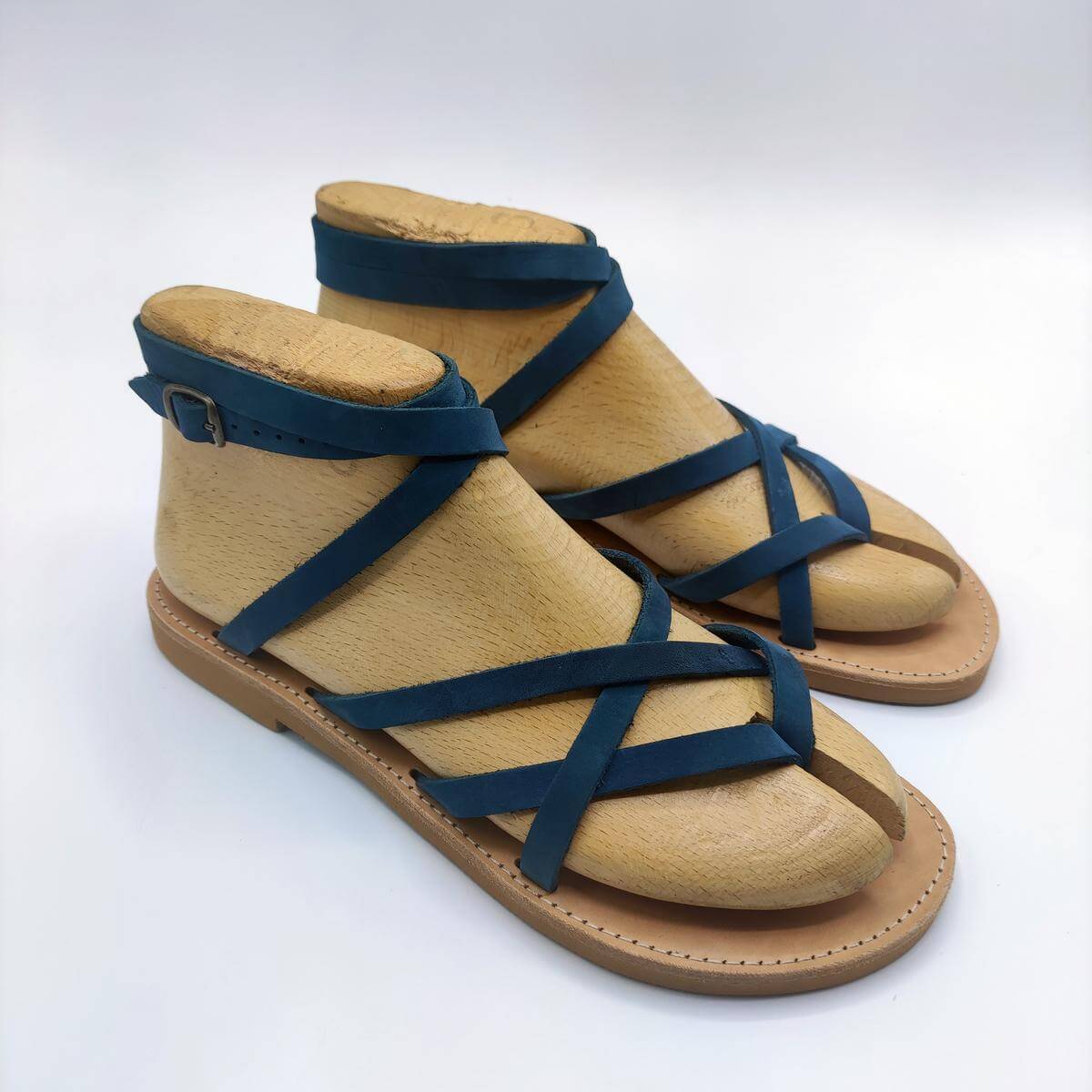 Strappy lace up leather sandal Blue