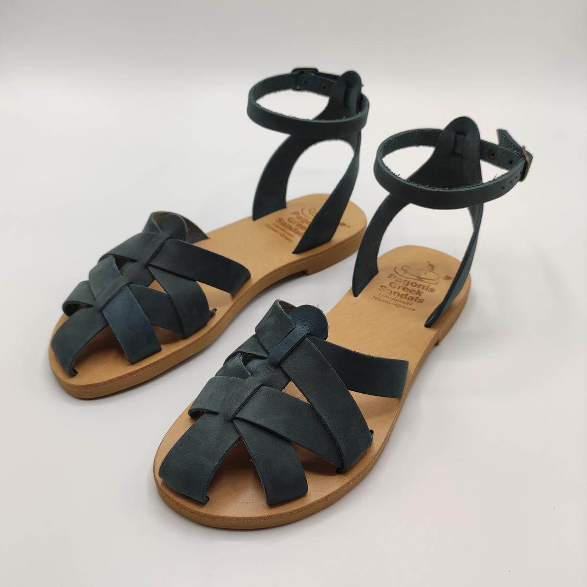 Lefkoni Closed toe leather sandal  Ciel Color