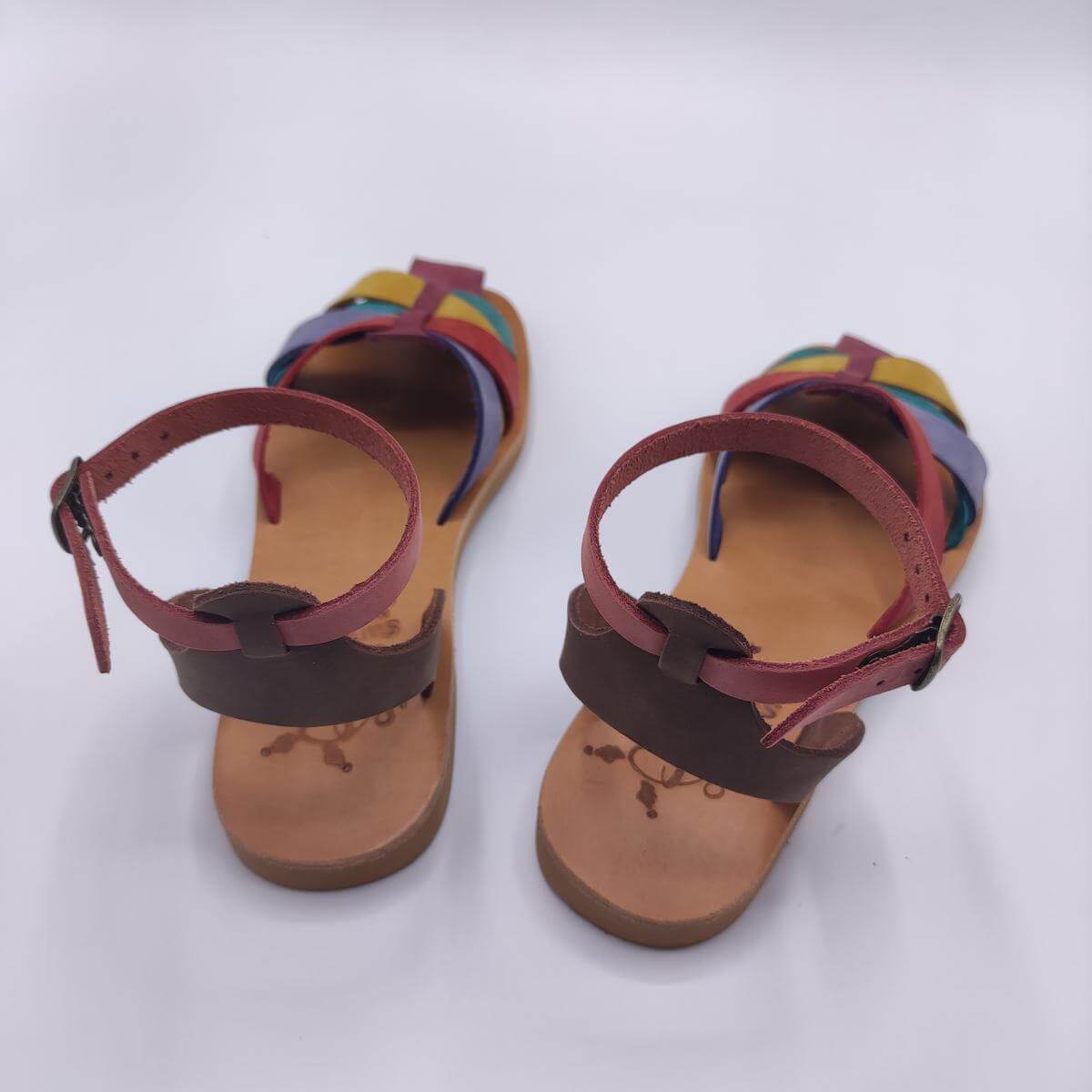 Lefkoni Closed toe leather sandal Multicolor