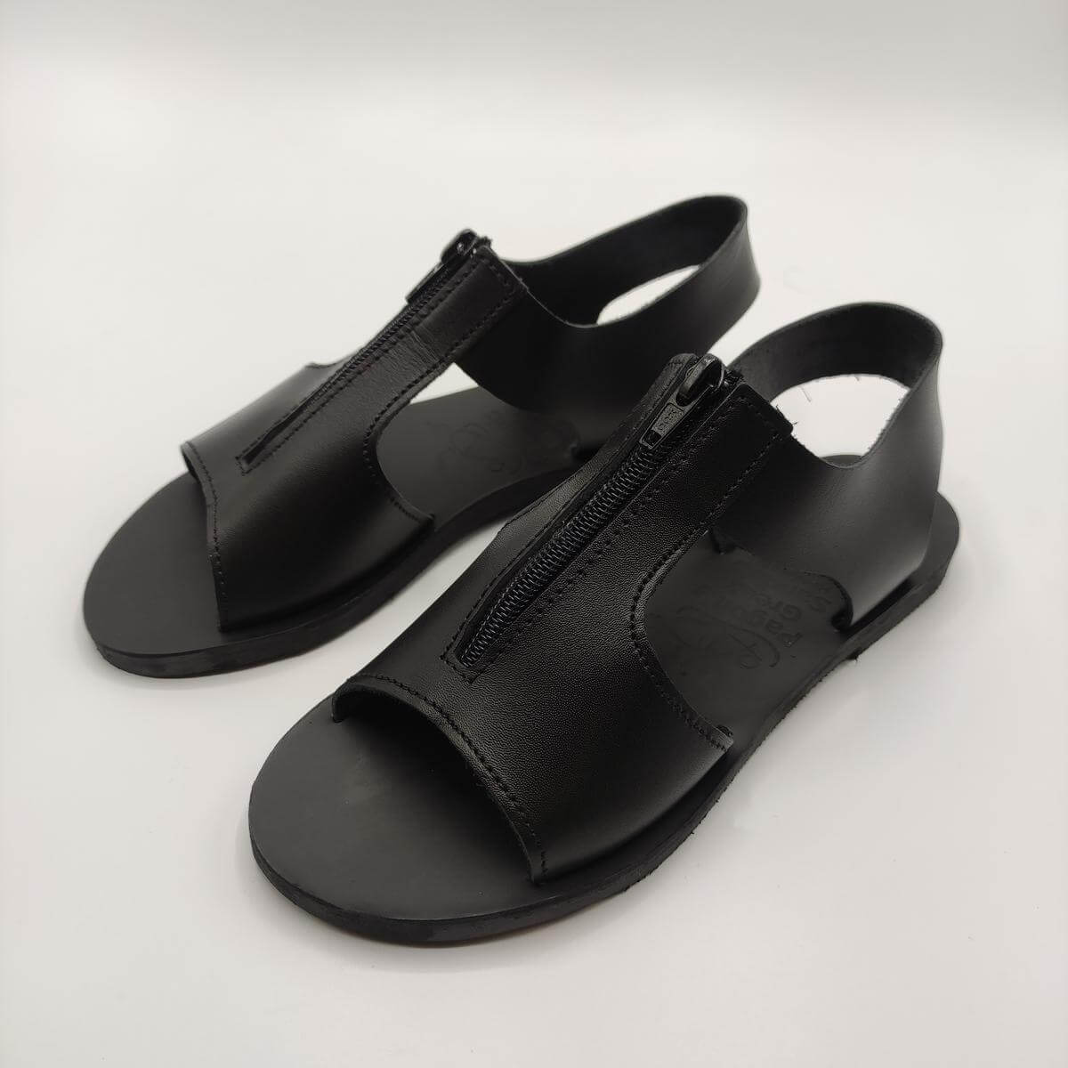 Women Leather Sandal With Zipper Black