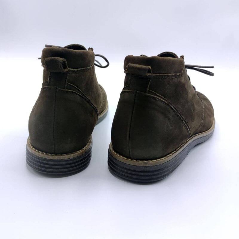 casual men leather boots brown color