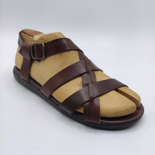 men's casual sandals chocolate brown color