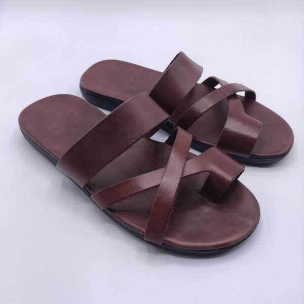 slip on sandals men's brown color