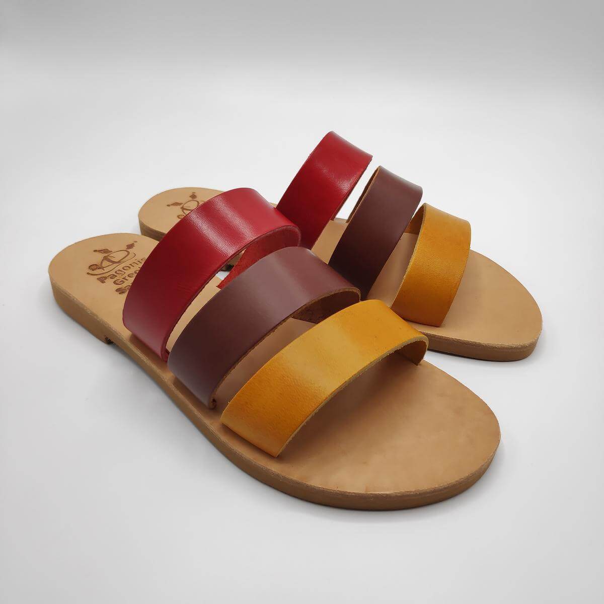 three straps leather sandal muticolor
